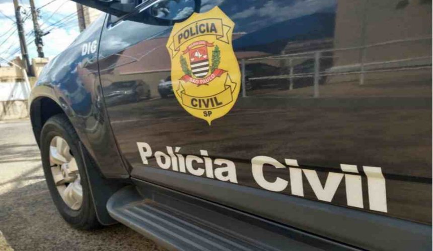 RIO PRETO - MOMENTOS DE TERROR: Homem pula de carro em movimento após ser feito refém por assaltantes