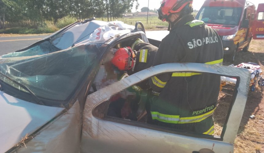 OLÍMPIA – CAPOTAMENTO: Grave acidente na Rodovia Assis Chateaubriand (SP-425) deixa homem ferido